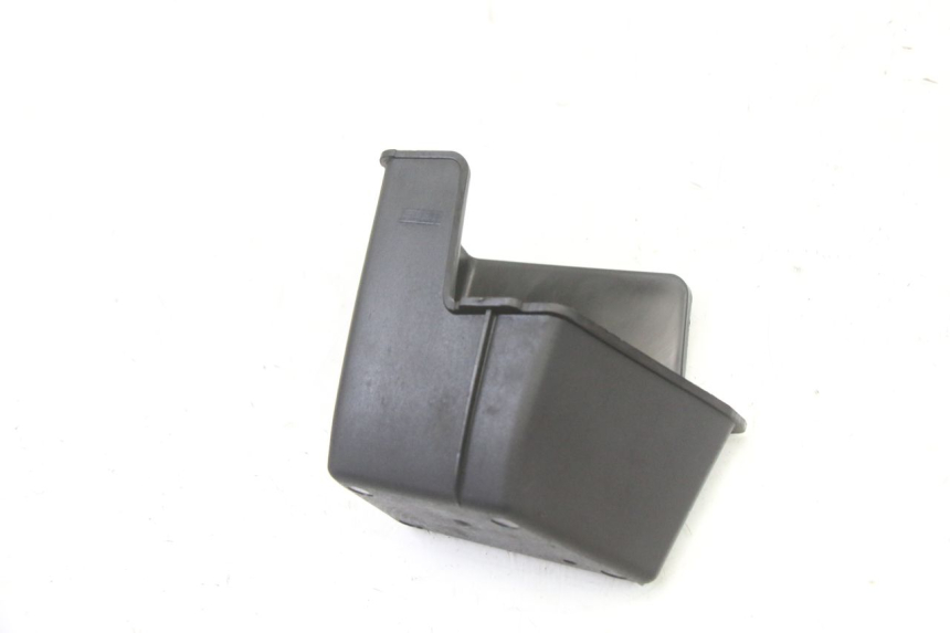 photo de PORTA-LUVA PEUGEOT ELYSEO 125 (1999 - 2004) - Zoom do estado de desgaste
