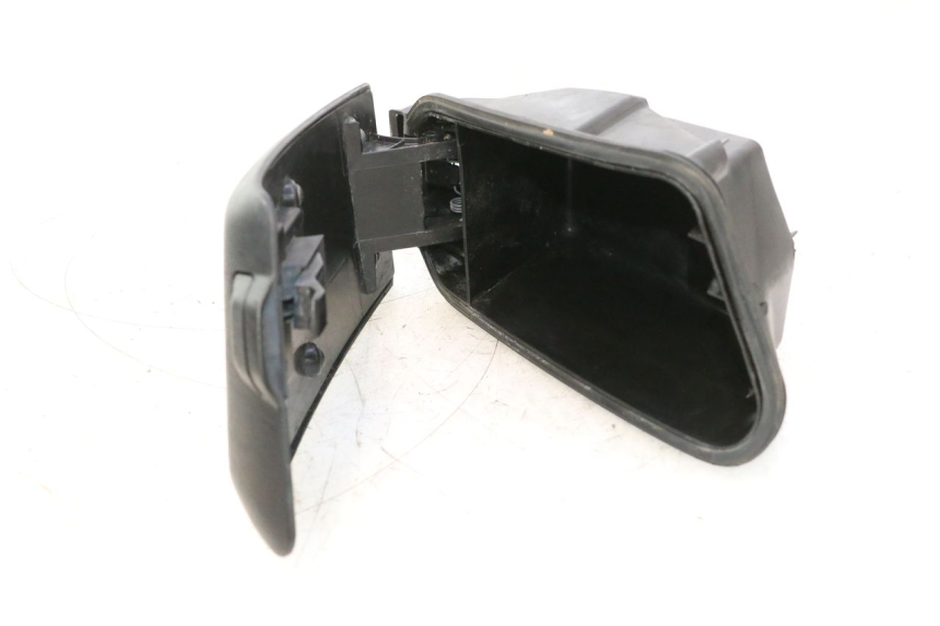 photo de PORTA-LUVA HONDA FJS SILVER WING SILVERWING 400 (2005 - 2008) - Zoom do estado de desgaste