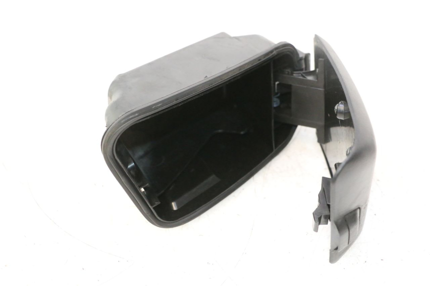 photo de PORTA-LUVA HONDA FJS SILVER WING SILVERWING 400 (2005 - 2008) - Zoom do estado de desgaste