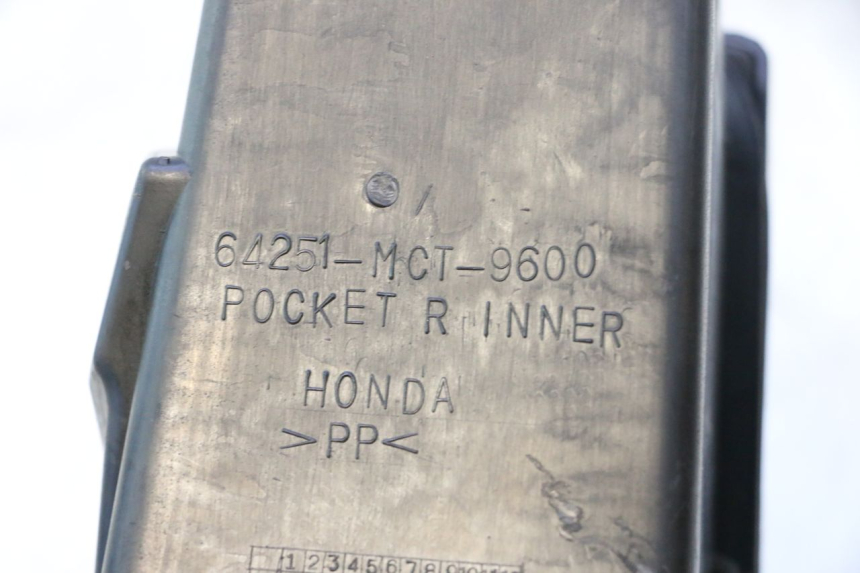 photo de PORTA-LUVA HONDA FJS SILVER WING SILVERWING 400 (2005 - 2008) - Ampliação técnica