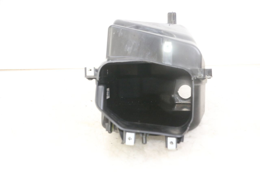photo de PORTA-LUVA HONDA FORZA ABS 300 (2013 - 2017) - Zoom do estado de desgaste