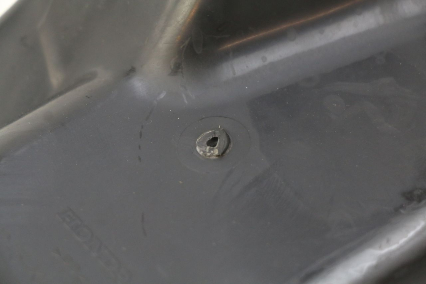 photo de PORTA-LUVA HONDA FORZA 125 (2015 - 2016) - Outro ângulo de visão