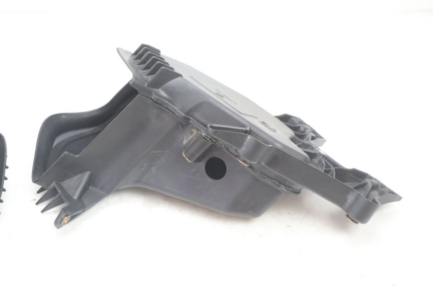 photo de Porta-luvas HARLEY DAVIDSON ROAD GLIDE FLTRXSE 1920 (2018 - 2022) - Ampliação técnica