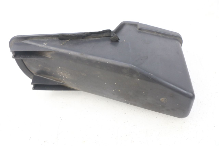 photo de PORTA-LUVA SUZUKI UH BURGMAN 125 (2002 - 2006) - Outro ângulo de visão