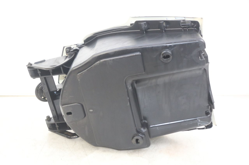 photo de PORTA-LUVA PEUGEOT VIVACITY NEW 4T 50 (2008 - 2017) - Pontos de fixação