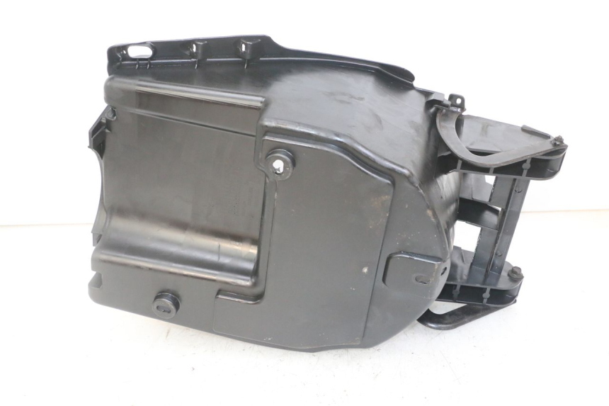 photo de PORTA-LUVA PEUGEOT VIVACITY NEW 4T 50 (2008 - 2017) - Zoom do estado de desgaste