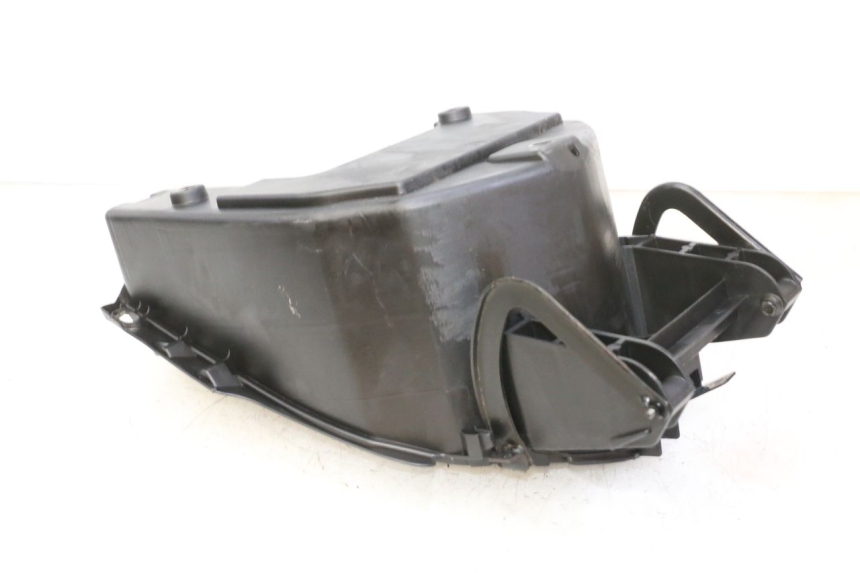 photo de PORTA-LUVA PEUGEOT VIVACITY NEW 4T 50 (2008 - 2017) - Zoom do estado de desgaste