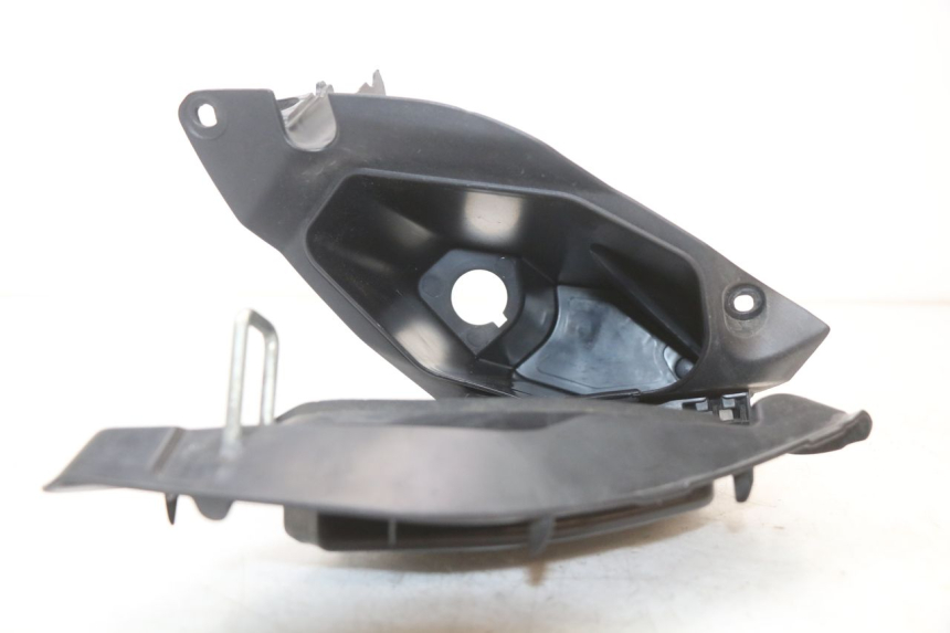 photo de PORTA-LUVA YAMAHA XMAX X-MAX ABS 125 (2017 - 2020) - Ampliação técnica