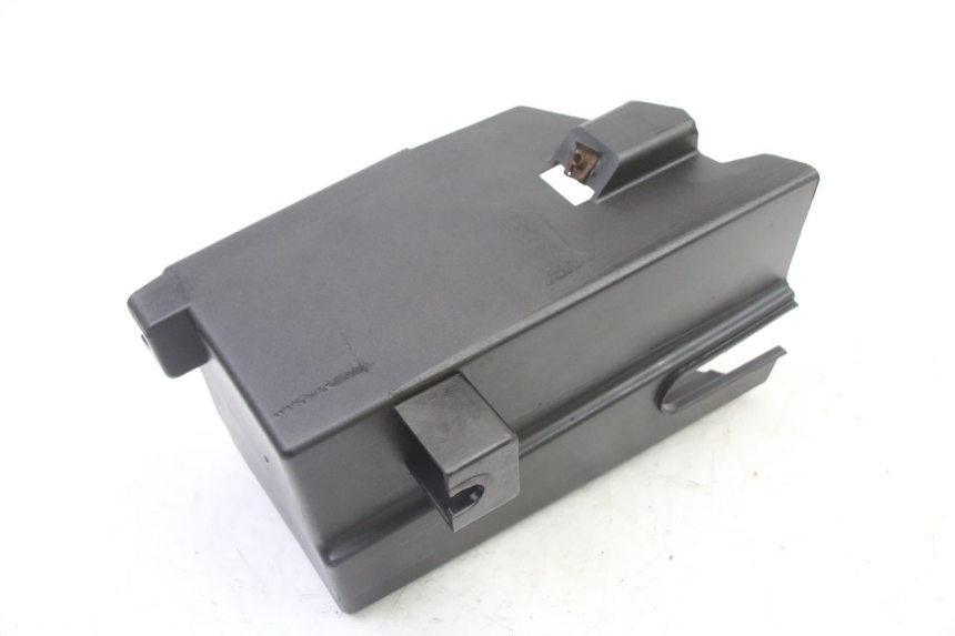 photo de PORTA-LUVA YAMAHA XMAX X-MAX 125 (2006 - 2009) - Ampliação técnica