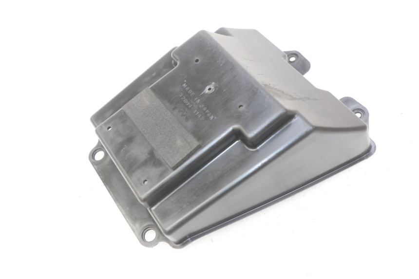 photo de PORTA-LUVA KAWASAKI ZZR 600 (1995 - 2004) - Zoom do estado de desgaste