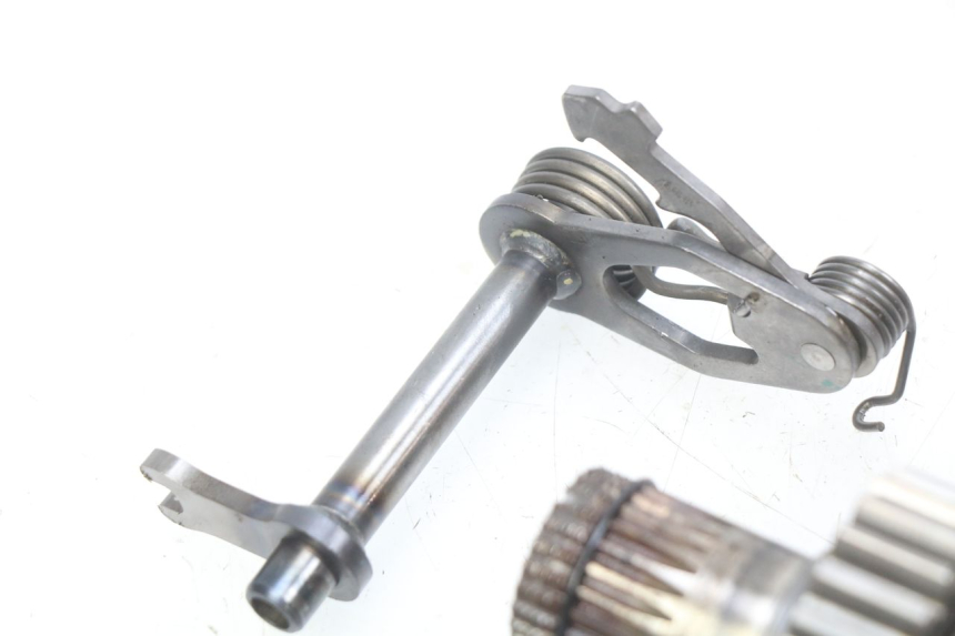 photo de CAIXA DE VELOCIDADES ROYAL ENFIELD BULLET CLASSIC 500 (2017 - 2020) - Detalhe da peça