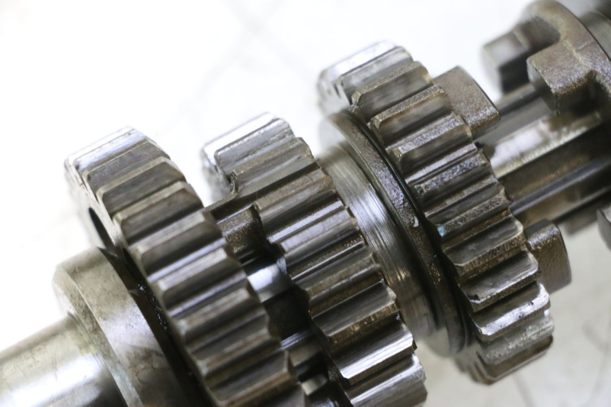 photo de CAIXA DE MARCHAS HONDA CB TWO FIFTY 250 (1991 - 2002) - Detalhes característicos