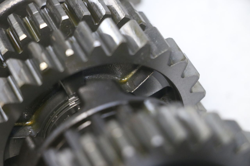 photo de CAIXA DE VELOCIDADES HONDA CBRF CBR-F PC41 600 (2011 - 2013) - Detalhes característicos