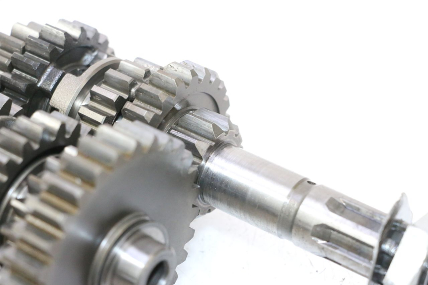 photo de CAIXA DE VELOCIDADES SUZUKI DR S 600 (1985 - 1989) - Detalhe da peça