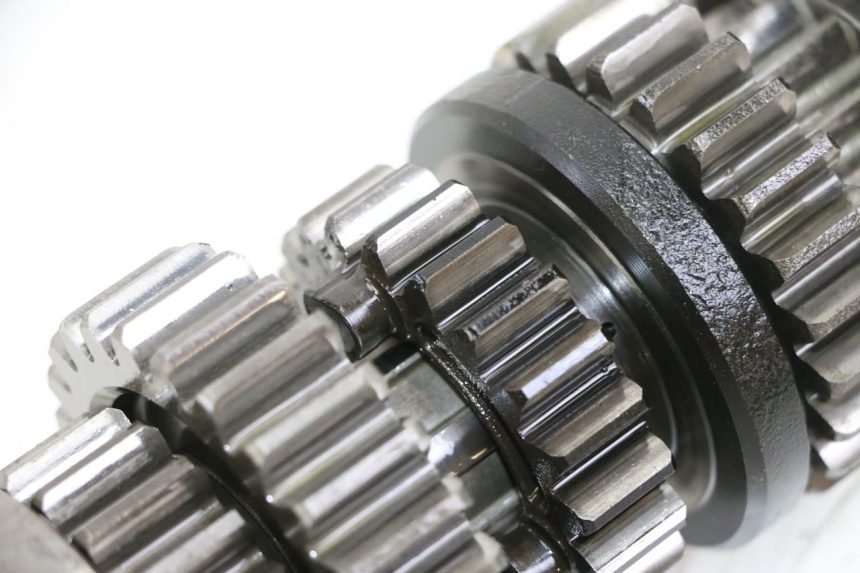 photo de CAIXA DE VELOCIDADES YAMAHA FJ 36Y 1100 (1984 - 1985) - Zoom do estado de desgaste