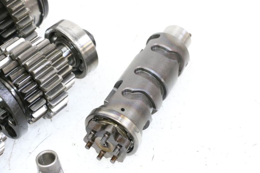 photo de CAIXA DE VELOCIDADES YAMAHA FJ 36Y 1100 (1984 - 1985) - Detalhes característicos