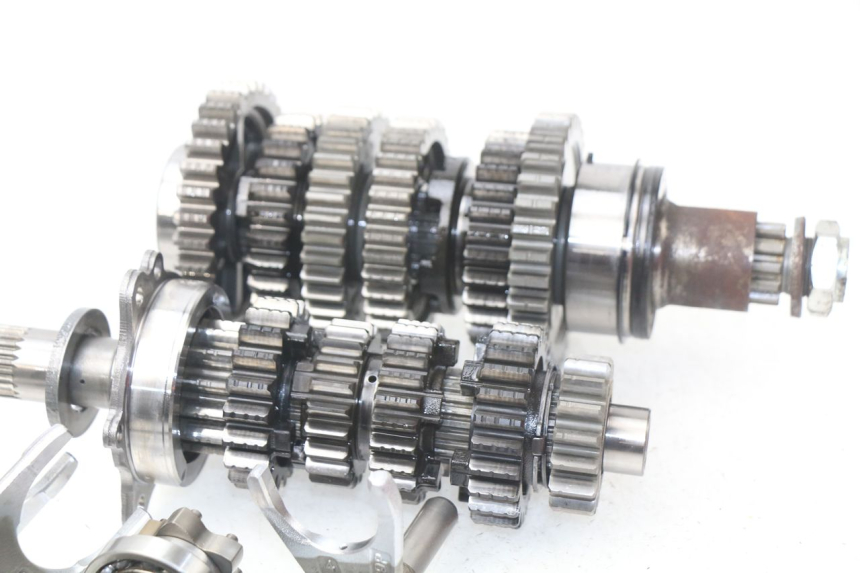 photo de CAIXA DE VELOCIDADES YAMAHA FZ8 800 (2010 - 2016) - Zoom do estado de desgaste