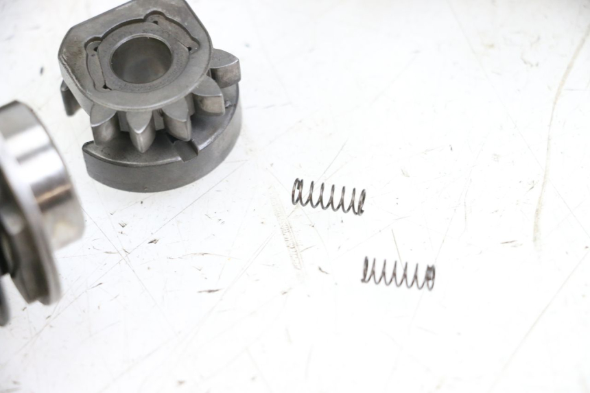 photo de CAIXA DE VELOCIDADES HYOSUNG GF 125 (2001 - 2005) - Ampliação dos componentes