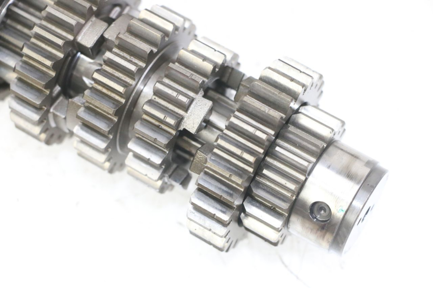 photo de CAIXA DE VELOCIDADES SUZUKI GS GSE 500 (2001 - 2003) - Detalhes característicos