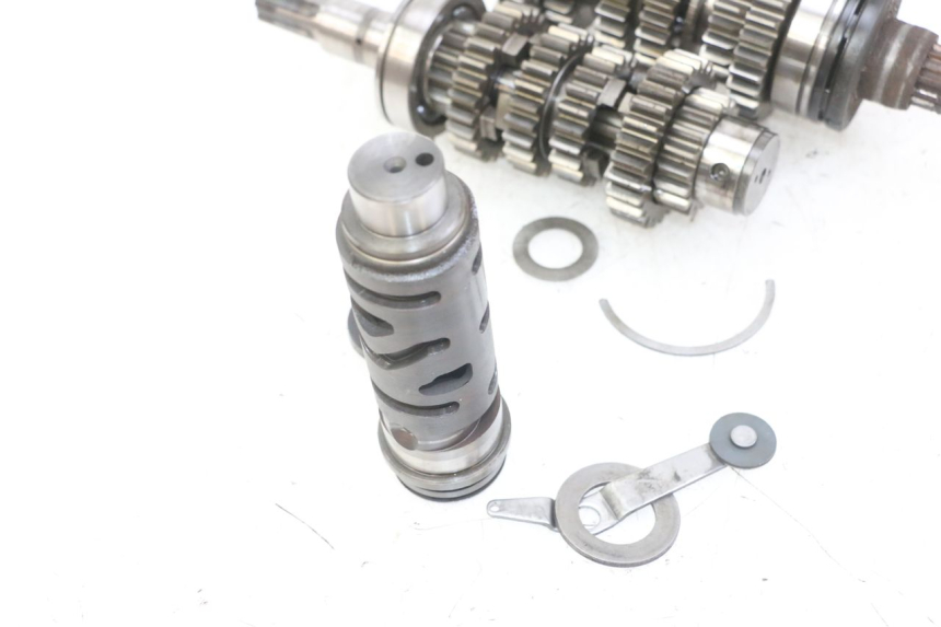 photo de CAIXA DE VELOCIDADES SUZUKI GS GSE 500 (2001 - 2003) - Imagem adicional