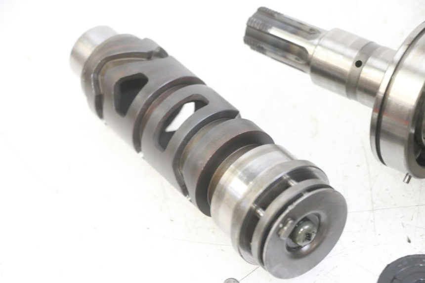 photo de CAIXA DE VELOCIDADES SUZUKI GS GSE 500 (2001 - 2003) - Pontos de fixação