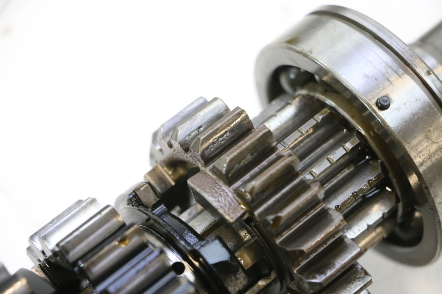 photo de CAIXA DE MARCHAS SUZUKI GSF N BANDIT 1200 (2001 - 2005) - Vista de perto