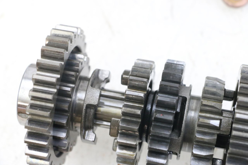photo de CAIXA DE VELOCIDADES SUZUKI GSX E 250 (1982 - 1983) - Detalhes característicos