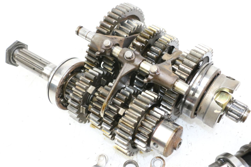 photo de CAIXA DE VELOCIDADES KAWASAKI GTR 1000 (1994 - 2004) - Detalhes característicos