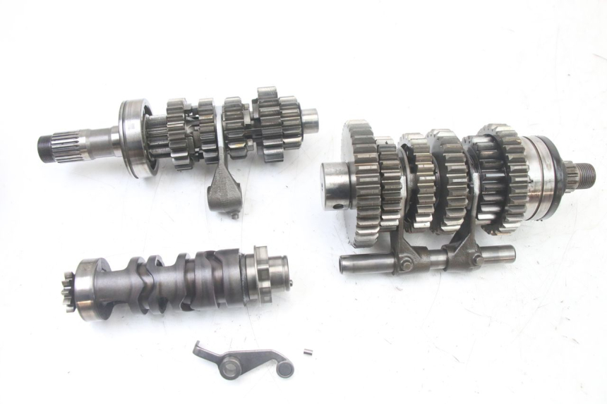 photo de CAIXA DE VELOCIDADES SUZUKI GSF S BANDIT 600 (2000 - 2004) - Ampliação técnica