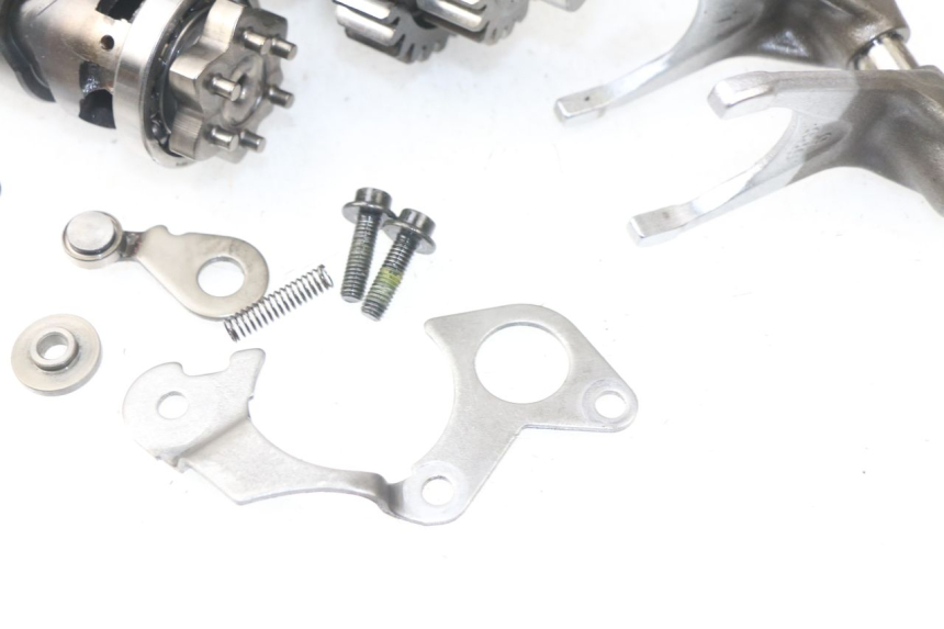 photo de CAIXA DE VELOCIDADES YAMAHA TDM ABS 900 (2002 - 2014) - Estrutura - ampliação