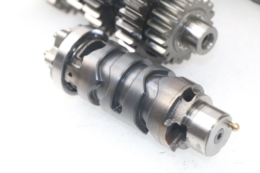 photo de CAIXA DE VELOCIDADES YAMAHA TDM ABS 900 (2002 - 2014) - Estado da superfície