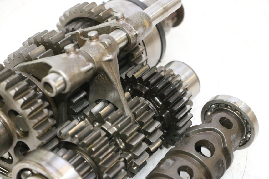 photo de CAIXA DE VELOCIDADES HONDA VFR FI RC46 800 (1998 - 2001) - Detalhes característicos