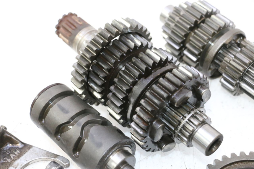 photo de CAIXA DE MARCHAS HONDA XRV AFRICA TWIN 750 (1990 - 1992) - Estado da superfície