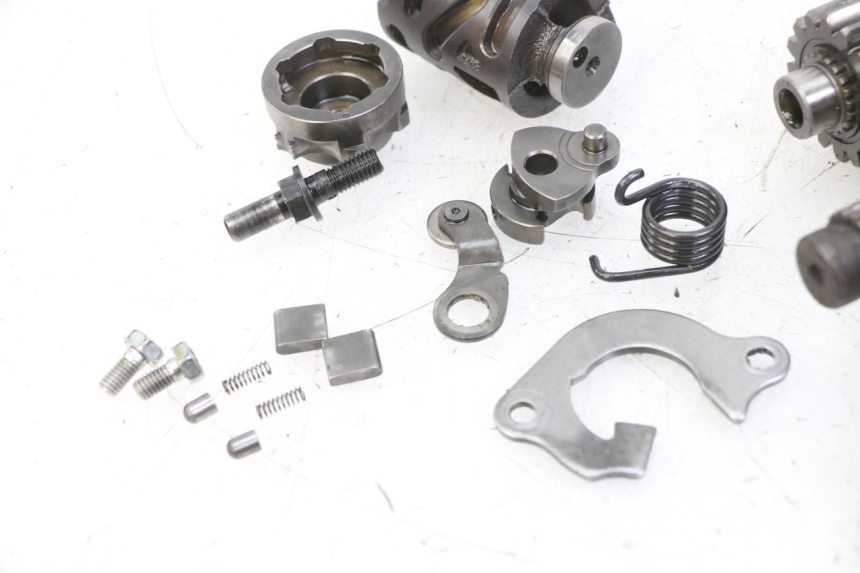 photo de CAIXA DE VELOCIDADES YAMAHA YZ-F YZF 250 (2007 - 2013) - Outro ângulo de visão