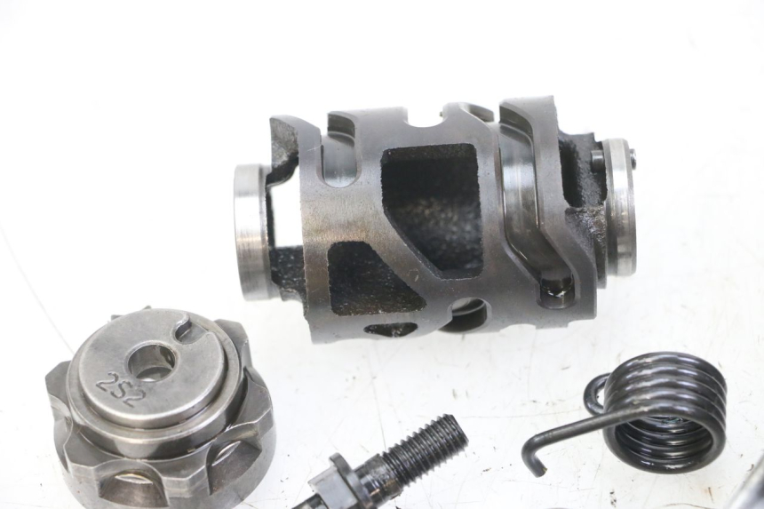 photo de CAIXA DE VELOCIDADES YAMAHA YZ-F YZF 250 (2007 - 2013) - Ampliação dos componentes