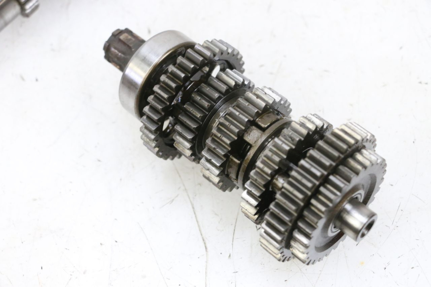 photo de CAIXA DE VELOCIDADES KYMCO ZING 125 (1997 - 2003) - Detalhes característicos
