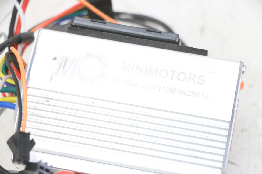 photo de Módulo CDI DUALTRON AMINIA 1 - Marcações e referências