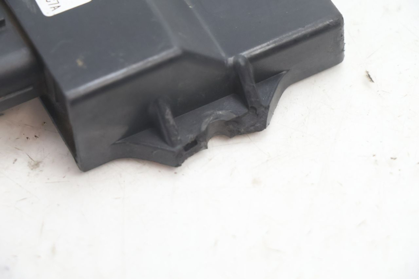 photo de Módulo CDI YAMAHA BW'S BWS 125 (2010 - 2013) - Outro ângulo de visão