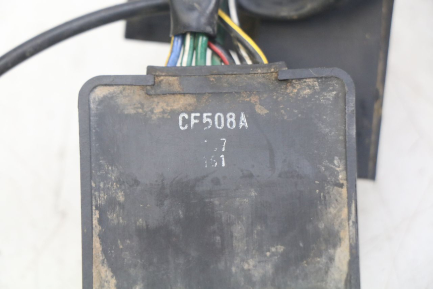 photo de Módulo CDI HONDA CR 80 (2001 - 2003) - Zoom do estado de desgaste
