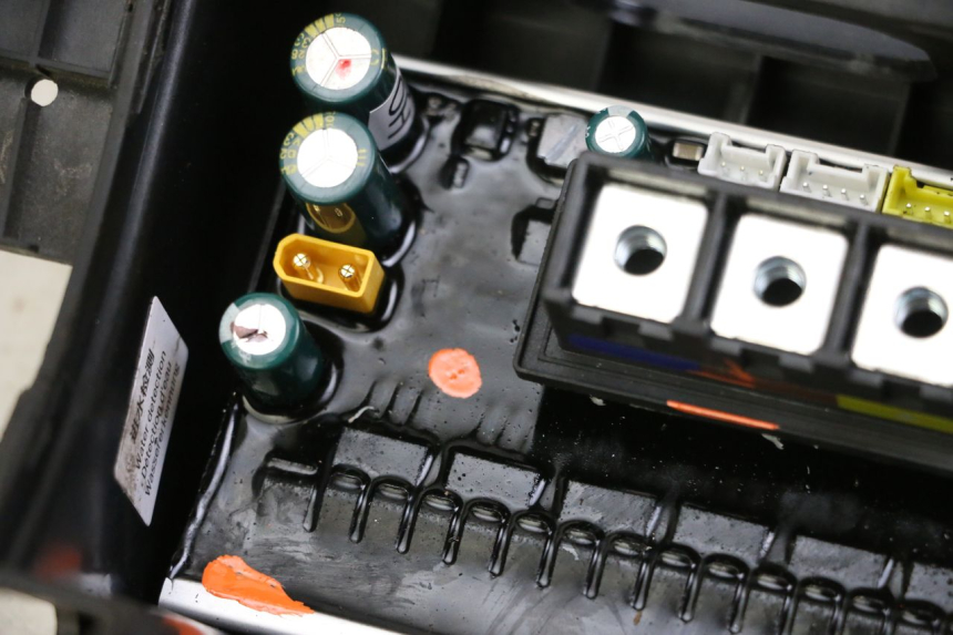 photo de Módulo CDI SEGWAY NINEBOT F40E 1 - Detalhes característicos
