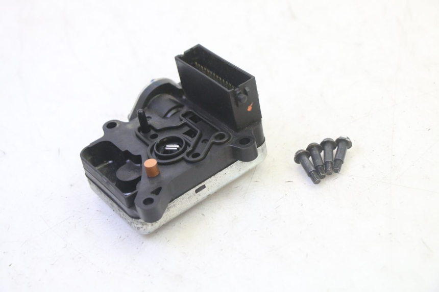 photo de Módulo CDI HONDA FES S-WING SWING ABS 125 (2007 - 2015) - Vista principal