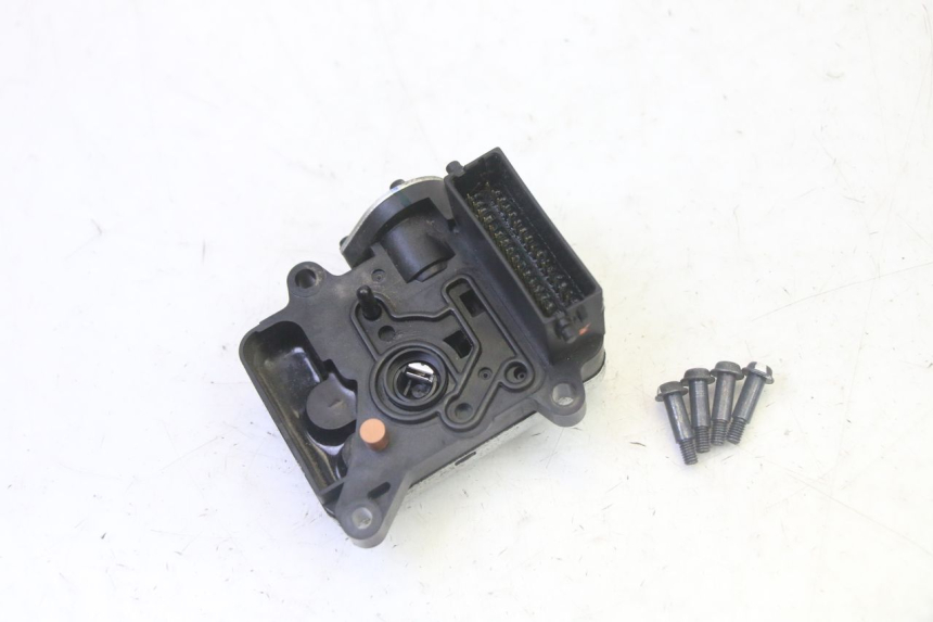 photo de Módulo CDI HONDA FES S-WING SWING ABS 125 (2007 - 2015) - Detalhe da peça