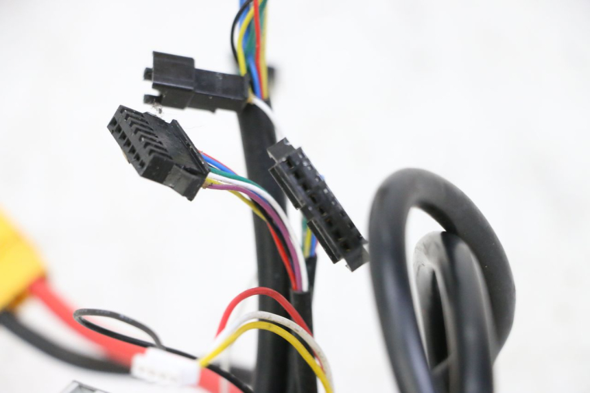 photo de Módulo CDI KUKIRIN G2 MASTER 1 - Detalhe da peça
