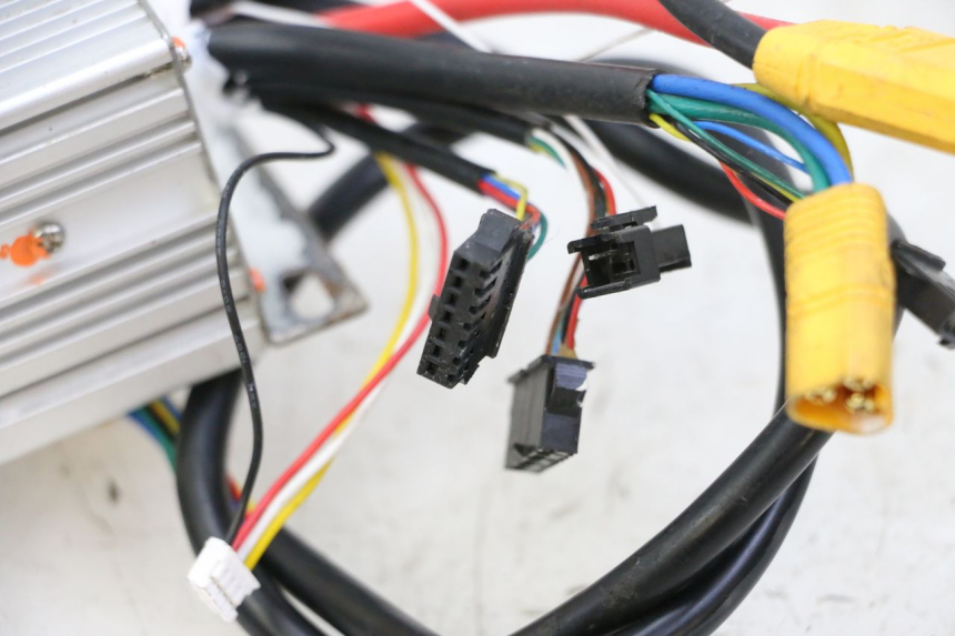 photo de Módulo CDI KUKIRIN G2 MASTER 1 - Outro ângulo de visão
