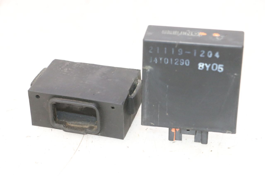 photo de CAIXA CDI KAWASAKI GPX F ZX750F 750 (1986 - 1990) - Vista principal