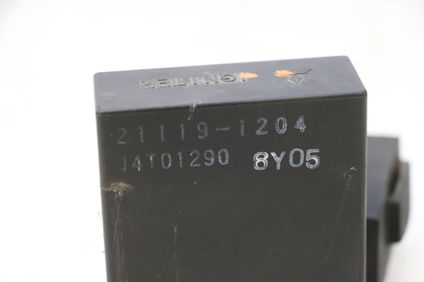 photo de CAIXA CDI KAWASAKI GPX F ZX750F 750 (1986 - 1990) - Detalhe da peça