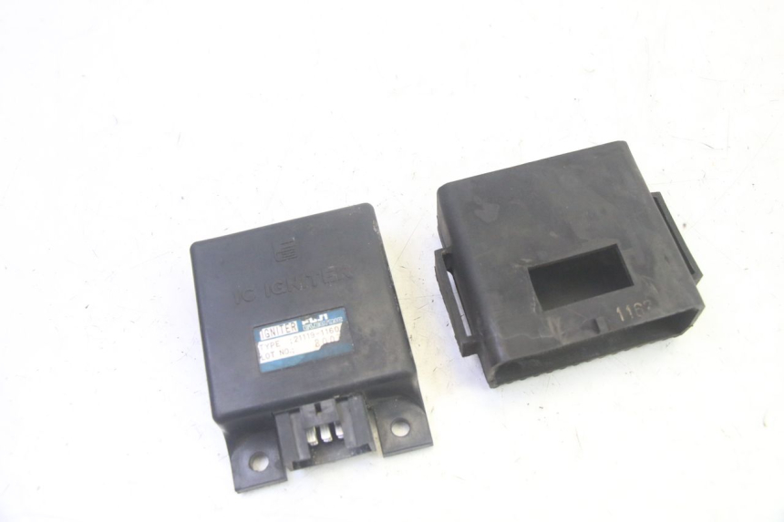 photo de Módulo CDI KAWASAKI GPX R WARBIRD 600 (1988 - 1993) - Vista principal