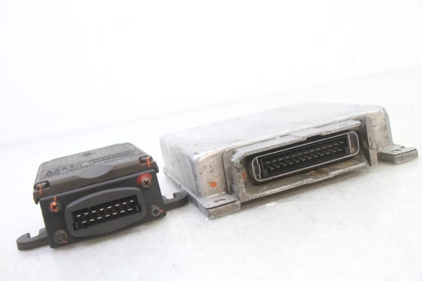 photo de Módulo CDI BMW K 75 RT 750 (1989 - 1997) - Ampliação técnica