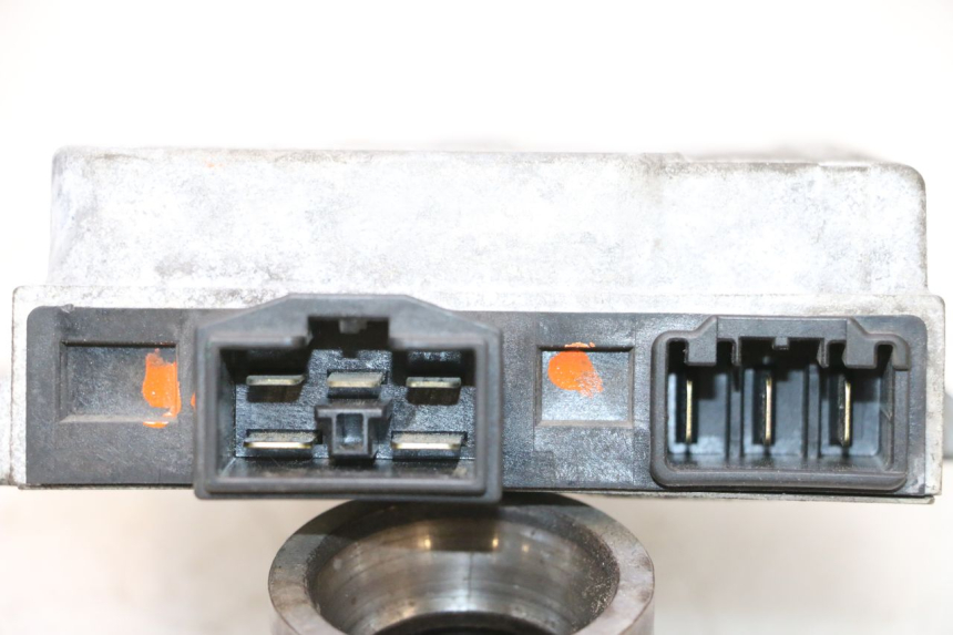 photo de Módulo CDI HONDA PCX (JF57/JF64) 125 (2014 - 2018) - Zoom do estado de desgaste