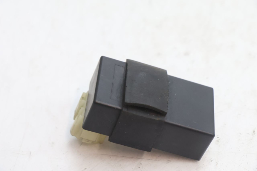 photo de Módulo CDI TNT MOTOR ROMA 10' 4T 50 (2007 - 2018) - Outro ângulo de visão